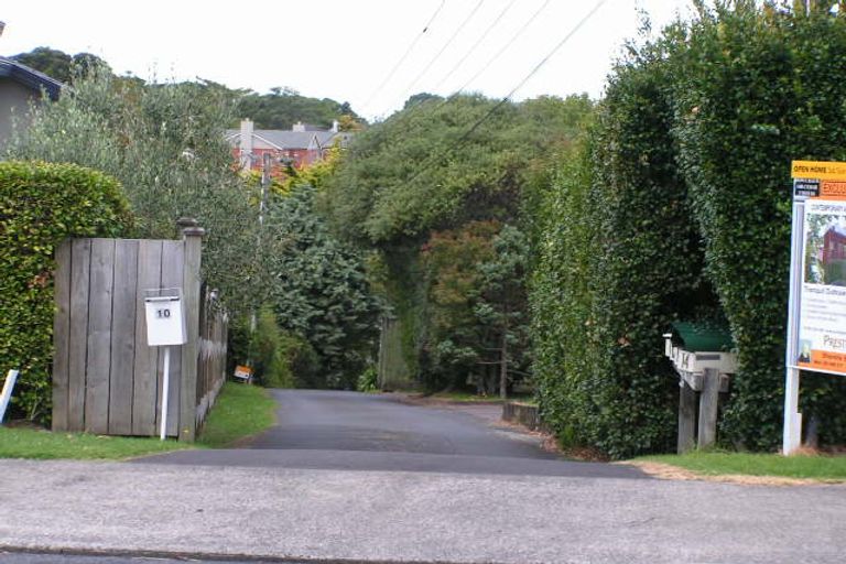 Photo of property in 2/14 Onepoto Road, Hauraki, Auckland, 0622