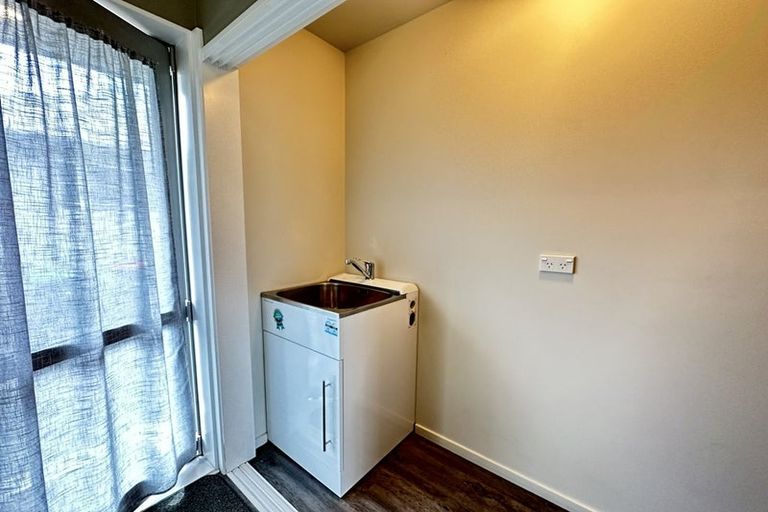 Photo of property in 11a Centennial Avenue, Riccarton, Christchurch, 8041