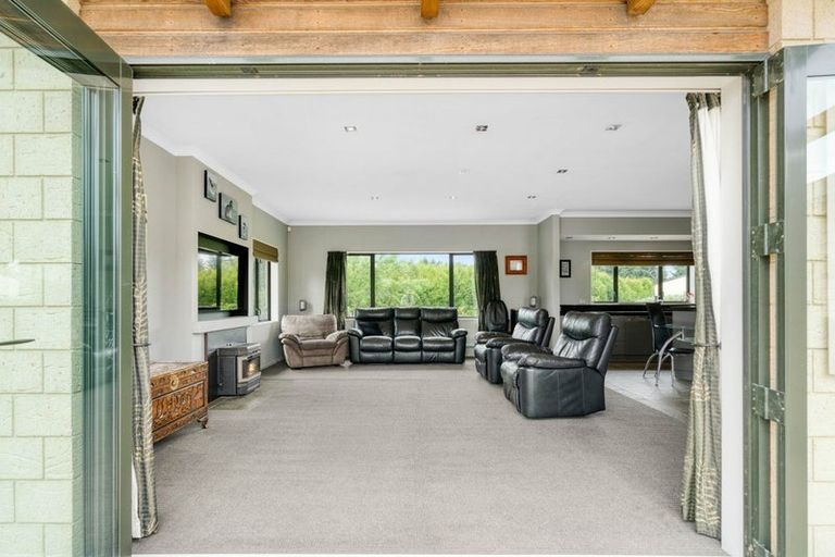 Photo of property in 8 Devine Drive, Rolleston, Christchurch, 7678