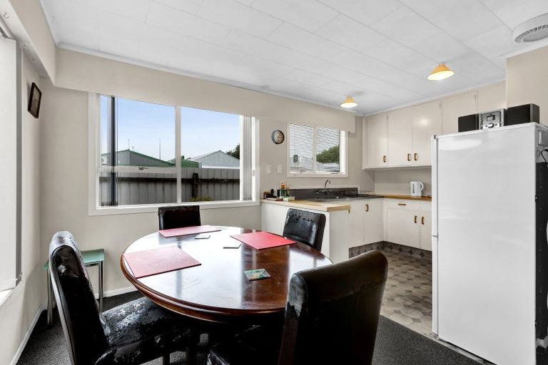 Photo of property in 2/84 Miranda Street, Stratford, 4332