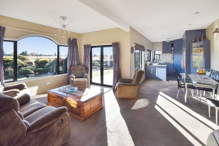 Photo of property in 5 Penstock Place, Twizel, 7901