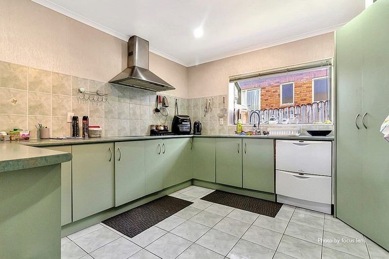 Photo of property in 473 Great South Road, Opaheke, Papakura, 2113