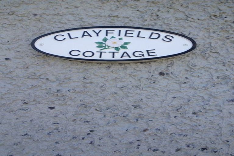 Photo of property in 14 Freyberg Street, Roslyn, Palmerston North, 4414