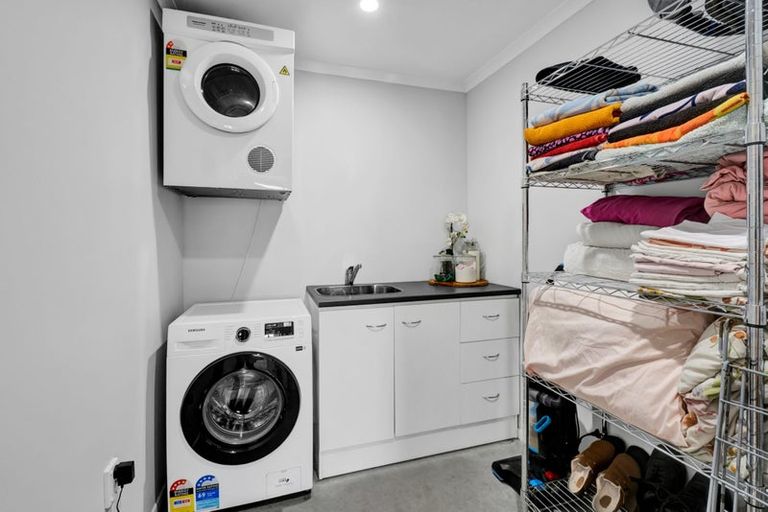 Photo of property in 24 Mahoetahi Road, Sentry Hill, Waitara, 4382