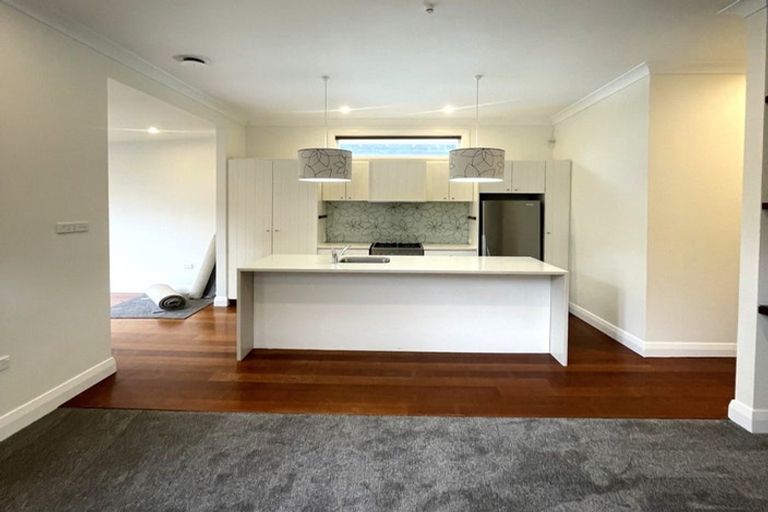 Photo of property in 127 Onepu Road, Lyall Bay, Wellington, 6022