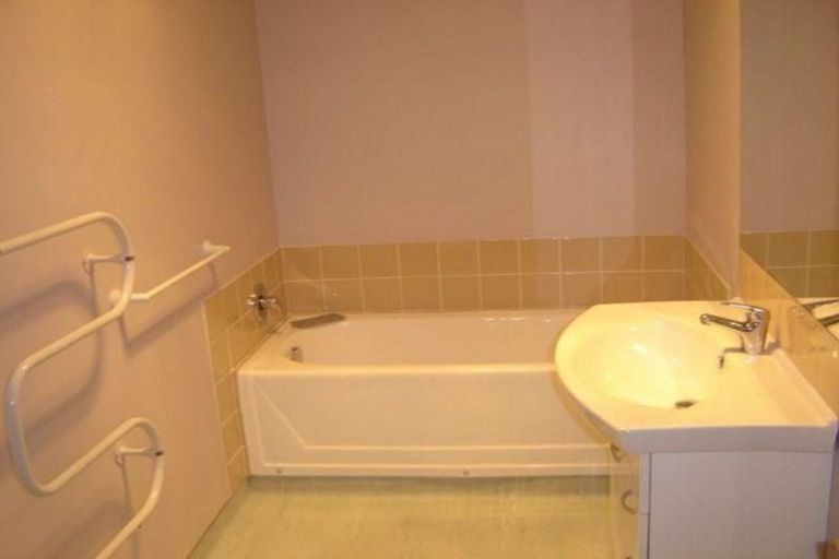Photo of property in 68b Matipo Street, Riccarton, Christchurch, 8041