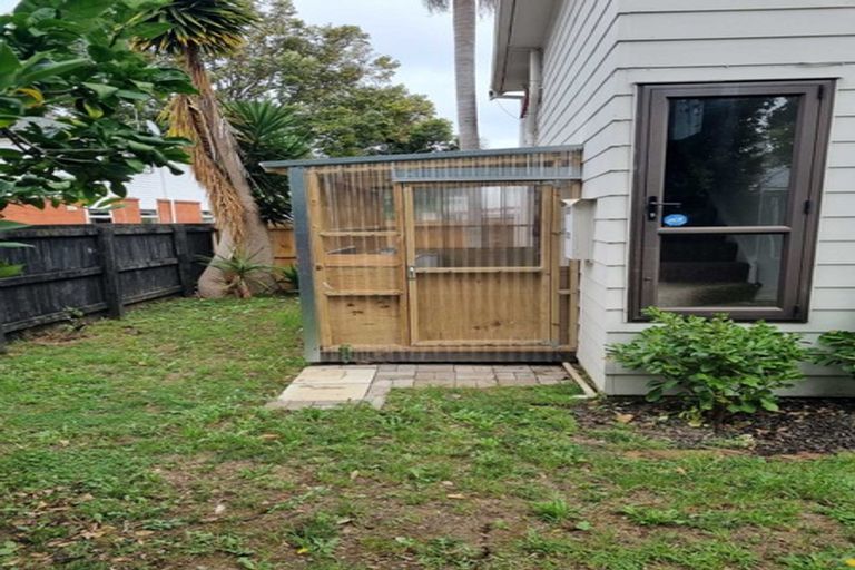 Photo of property in 15/19a Gray Avenue, Mangere East, Auckland, 2024