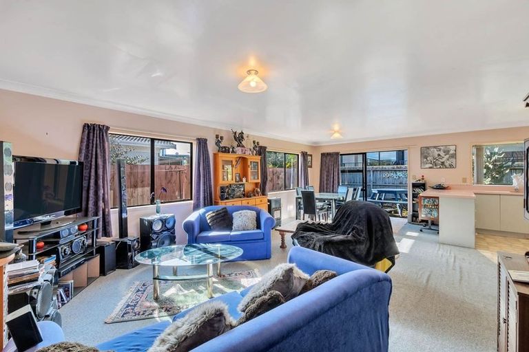 Photo of property in 3/6 Menary Street, Papakura, 2110