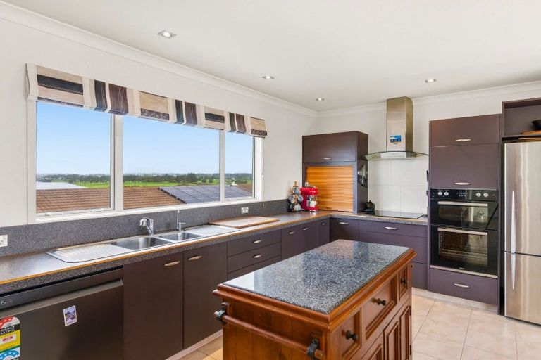 Photo of property in 43 Manuka Street, Otaki Beach, Otaki, 5512