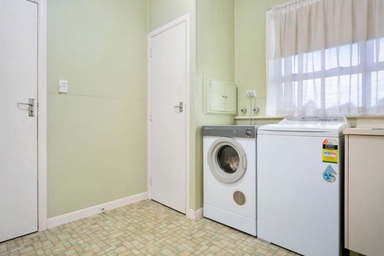 Photo of property in 46 Hall Street, Cambridge, 3434