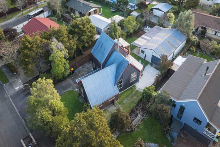 Photo of property in 16 Hunt Terrace, Wakefield, 7025