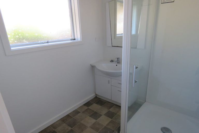 Photo of property in 1/27 Bucknell Street, Sockburn, Christchurch, 8042