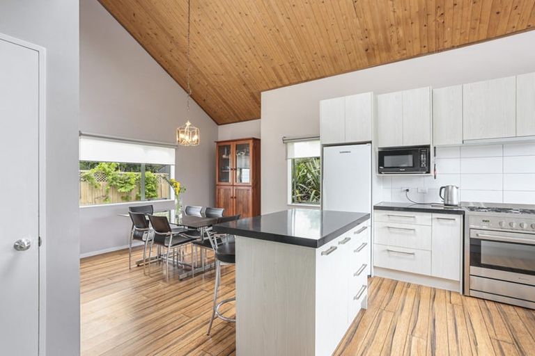 Photo of property in 29a Forest Hill Road, Henderson, Auckland, 0612