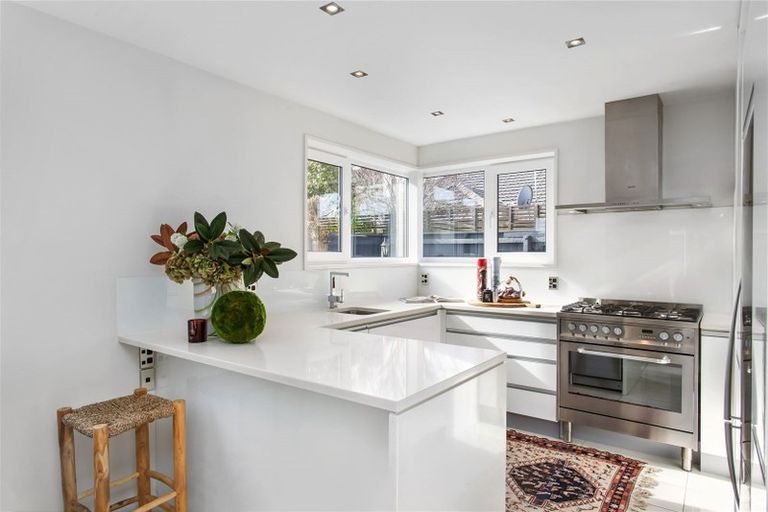 Photo of property in 402a Papanui Road, Papanui, Christchurch, 8053