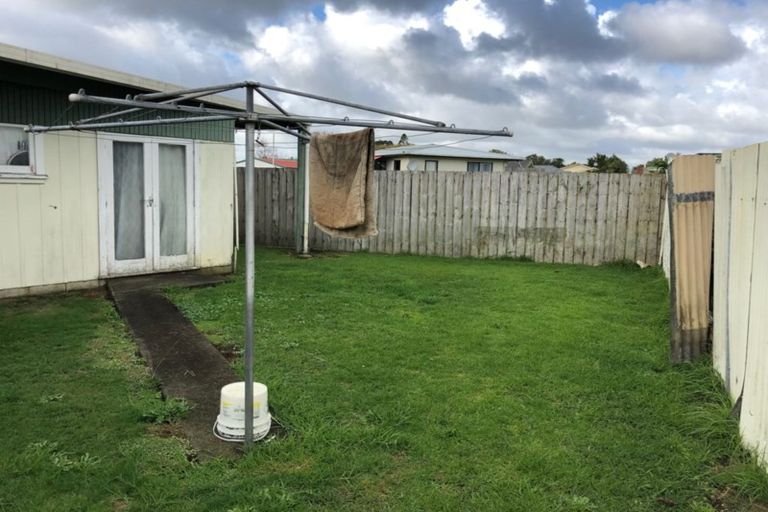 Photo of property in 76 Helvetia Road, Pukekohe, 2120