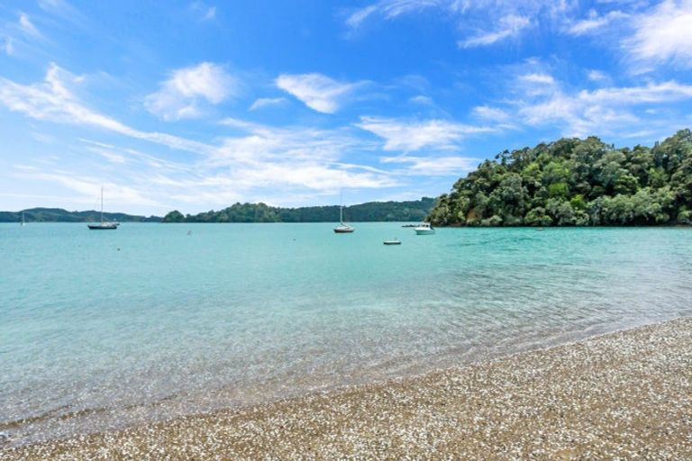 Photo of property in 419f Manawaora Road, Parekura Bay, Hikurangi, 0184