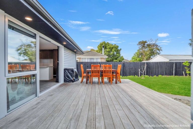 Photo of property in 7 Newhaven Street, Burwood, Christchurch, 8083