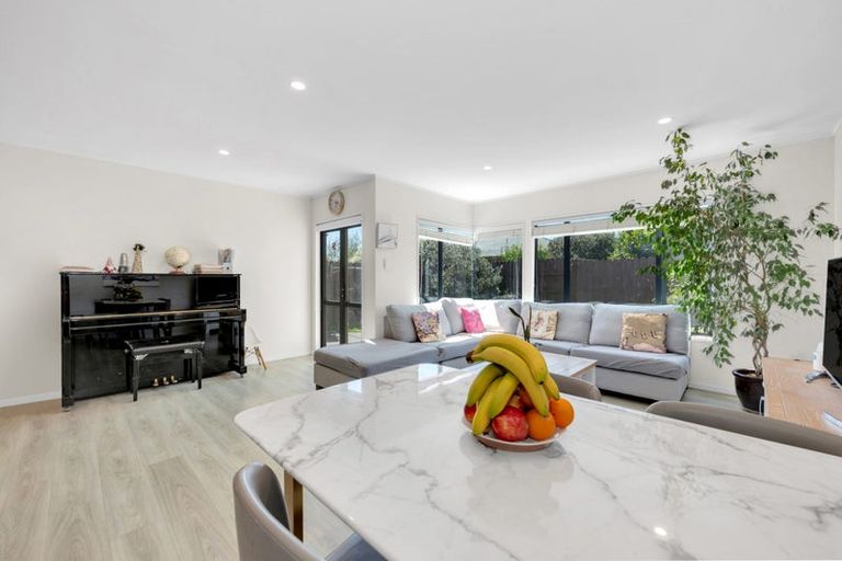 Photo of property in 28a Ksenia Drive, Flat Bush, Auckland, 2019