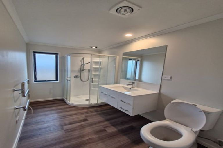 Photo of property in 11 Navy Lane, Papamoa, 3118