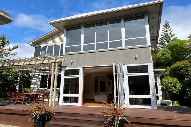 Photo of property in 4a Bloomfield Terrace, Hutt Central, Lower Hutt, 5010