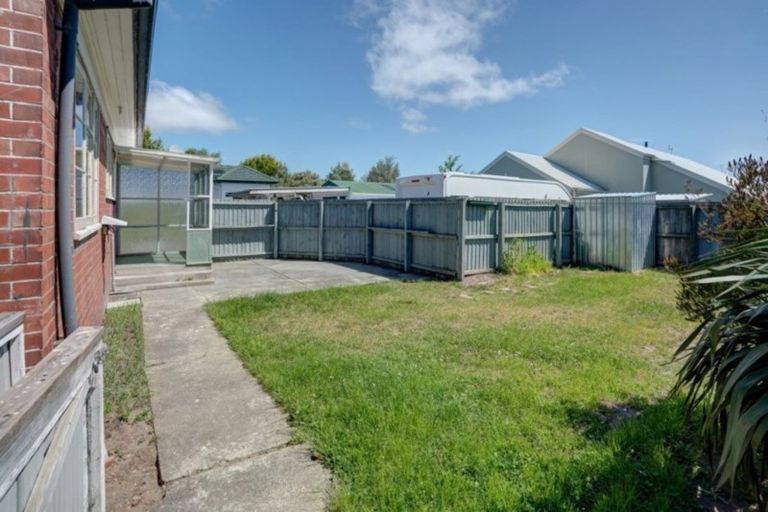 Photo of property in 17 Kerrs Road, Linwood, Christchurch, 8062
