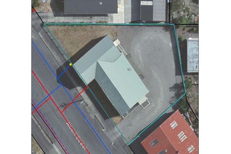 Photo of property in 10 Albert Street, Island Bay, Wellington, 6023