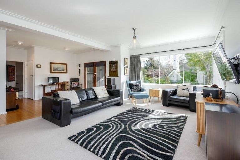 Photo of property in 39 Drivers Road, Maori Hill, Dunedin, 9010