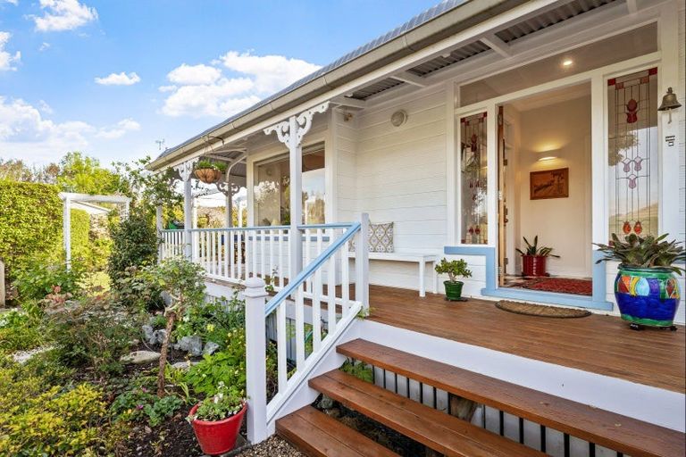 Photo of property in 104 Matakana Valley Road, Matakana, Warkworth, 0985