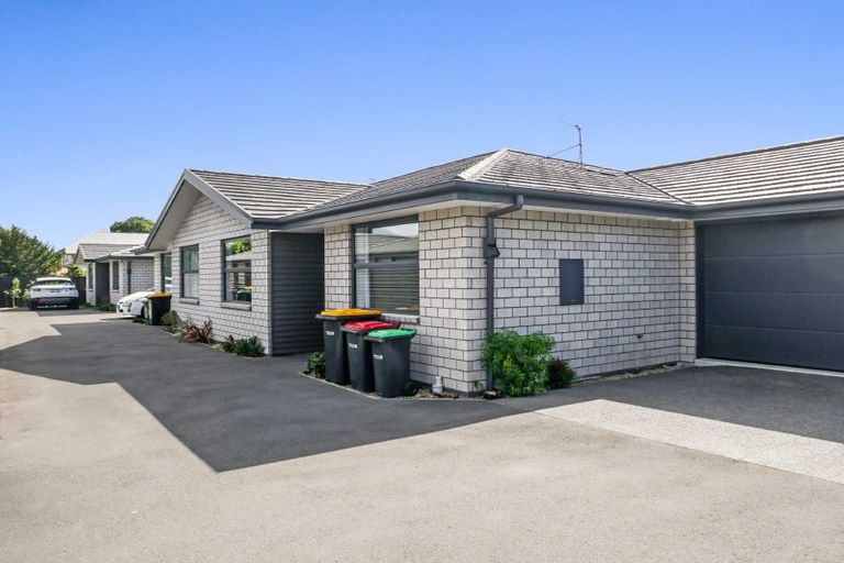 Photo of property in 53b Grafton Street, Waltham, Christchurch, 8011