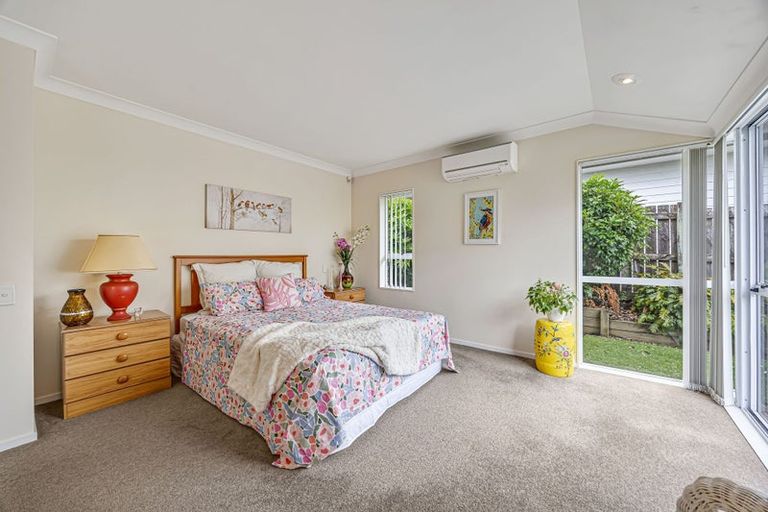 Photo of property in 15 Bluefin Way, West Harbour, Auckland, 0618