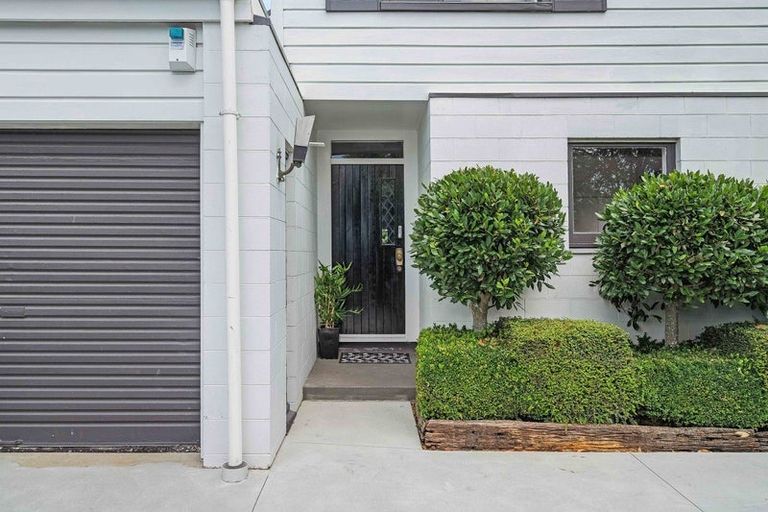 Photo of property in 7 Rachel Place, Avonhead, Christchurch, 8042