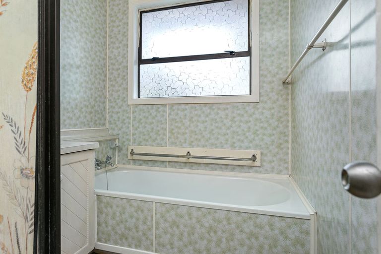 Photo of property in 23 Moore Street, Leamington, Cambridge, 3432