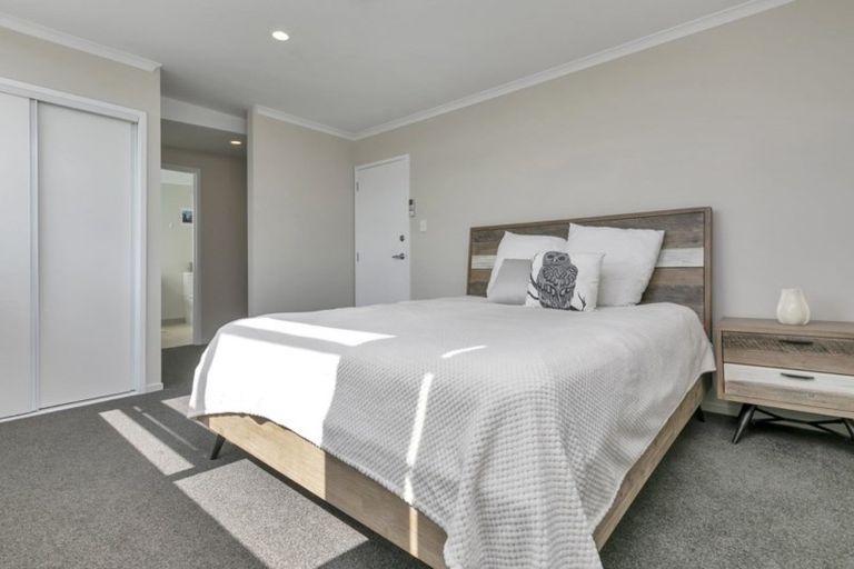 Photo of property in 30 Squadron Drive, Hobsonville, Auckland, 0616