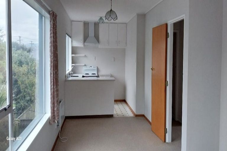 Photo of property in 218u8 Onepu Road, Lyall Bay, Wellington, 6022