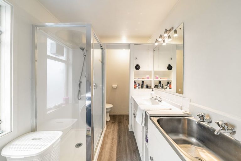 Photo of property in 61b Mortimer Terrace, Brooklyn, Wellington, 6021