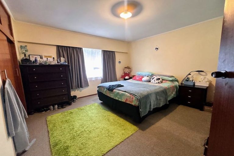 Photo of property in 1/85 Harris Street, Pukekohe, 2120