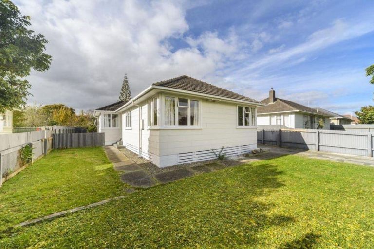 Photo of property in 29 Cardiff Street, Awapuni, Palmerston North, 4412