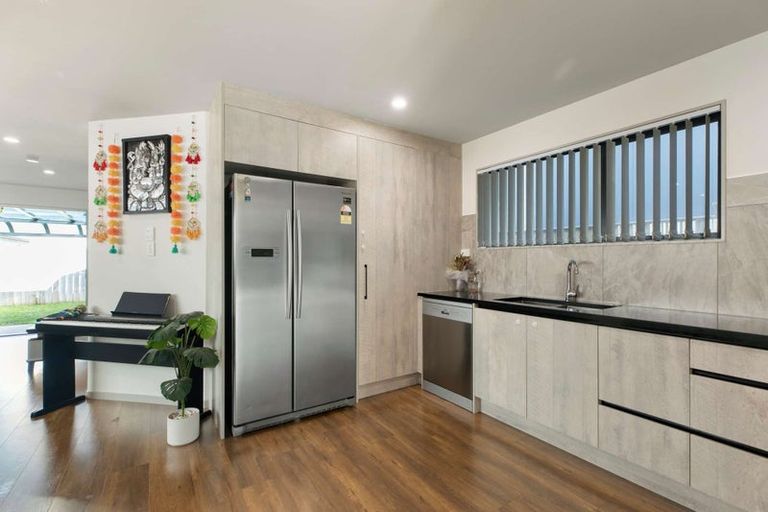 Photo of property in 29 Fredrick Hanson Road, Papakura, 2110