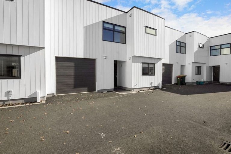 Photo of property in 195u1 Massey Street, Frankton, Hamilton, 3204