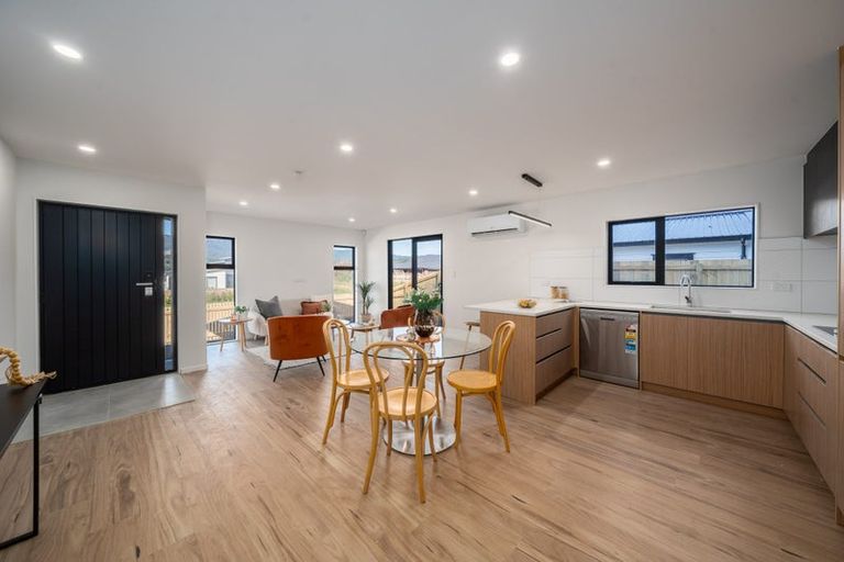 Photo of property in 24 Colorado Road, Totara Park, Upper Hutt, 5018
