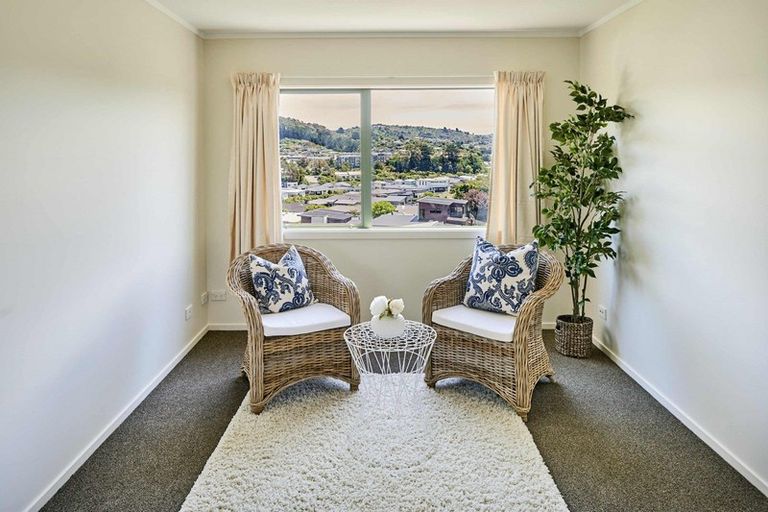 Photo of property in 42f James Cook Drive, Whitby, Porirua, 5024