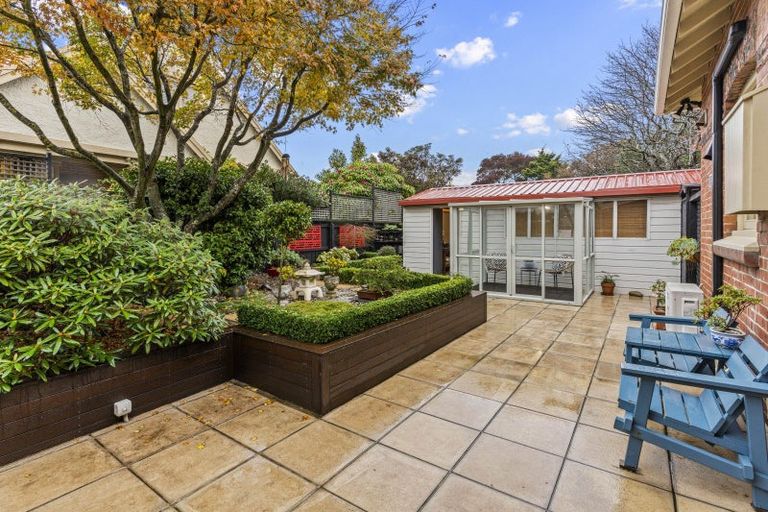 Photo of property in 241 Bay View Road, Saint Clair, Dunedin, 9012