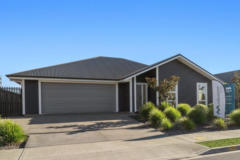 Photo of property in 52 Summersfield Boulevard, Appleby, Richmond, 7020