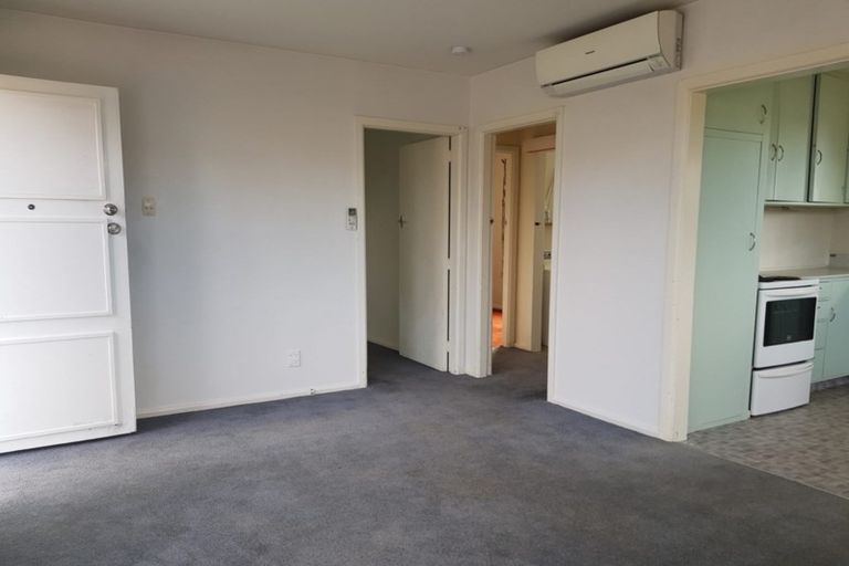 Photo of property in 77 Dover Street, St Albans, Christchurch, 8014