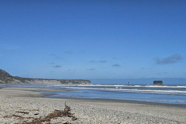 Photo of property in 72 Somerled Avenue, Dunollie, Runanga, 7803