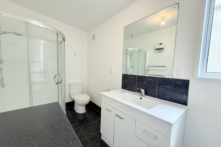 Photo of property in 108 The Parade, Island Bay, Wellington, 6023