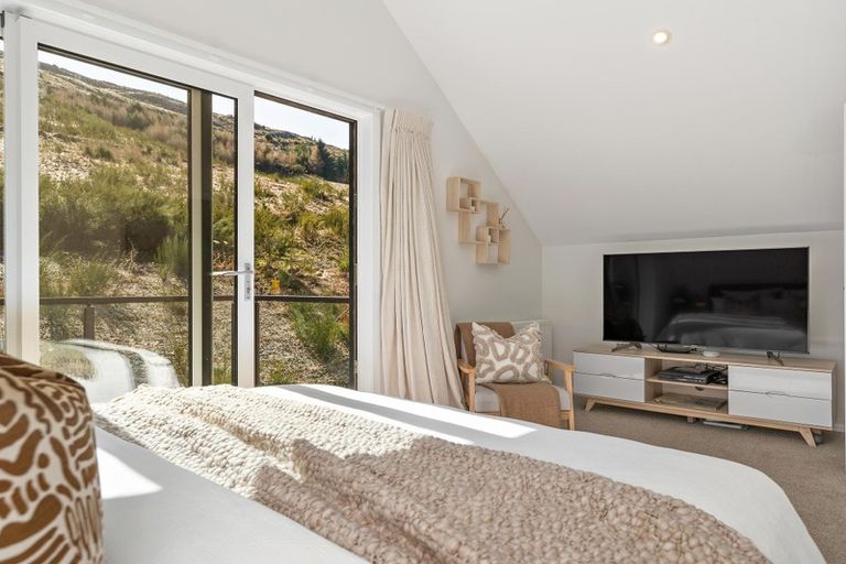 Photo of property in 21/16u George Bullen Lane, Arthurs Point, Queenstown, 9371