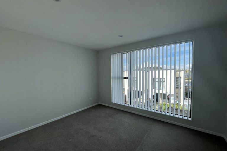 Photo of property in 29 Hinonga Loop, Silverdale, 0932
