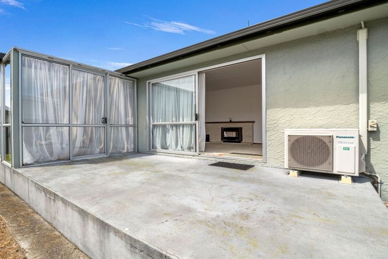 Photo of property in 15 Miles Place, Awapuni, Palmerston North, 4412