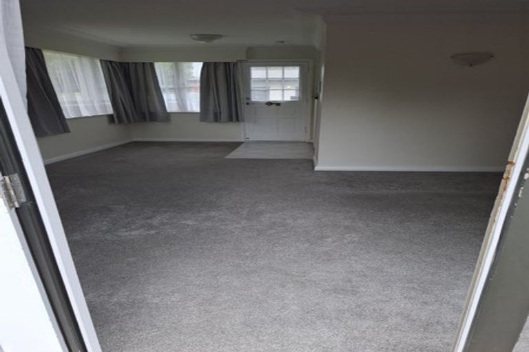Photo of property in 7b Abel Tasman Avenue, Henderson, Auckland, 0610